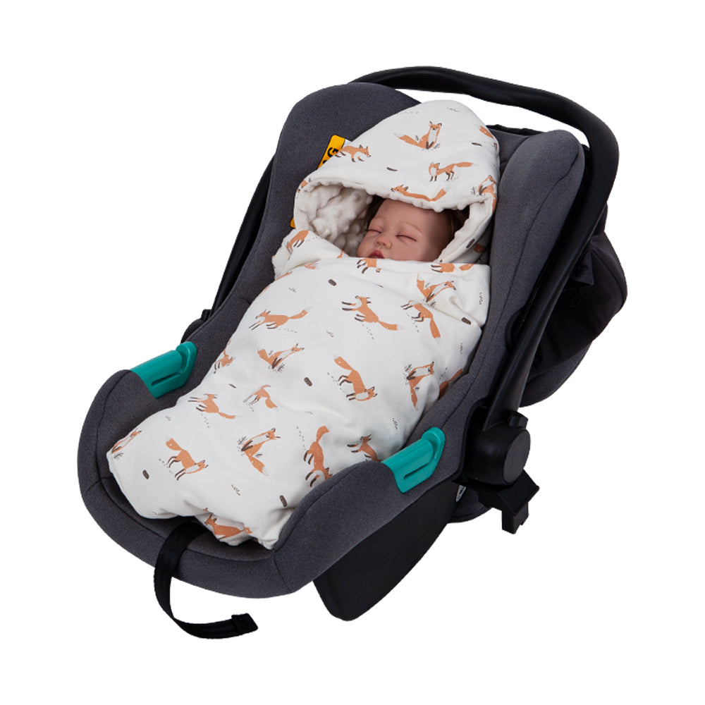 bébé enveloppé nid d'ange cosy renard poussette