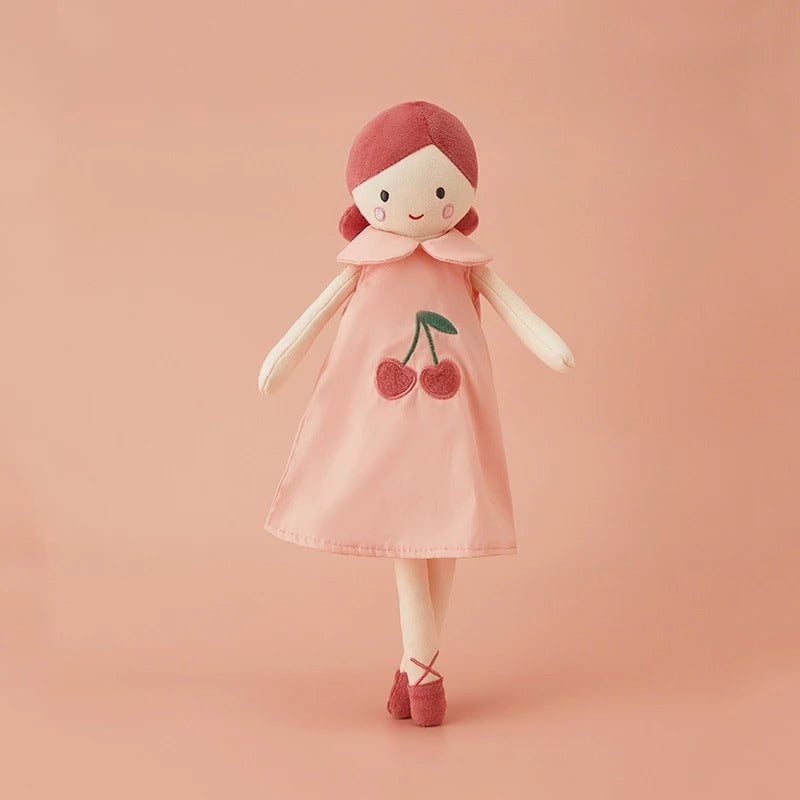 doudou poupée cerise
