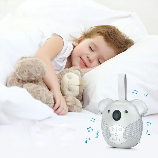 fillette et doudou avec veilleuse bruit blanc