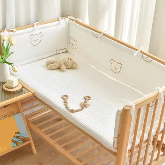 tour de lit bébé blanc lisse