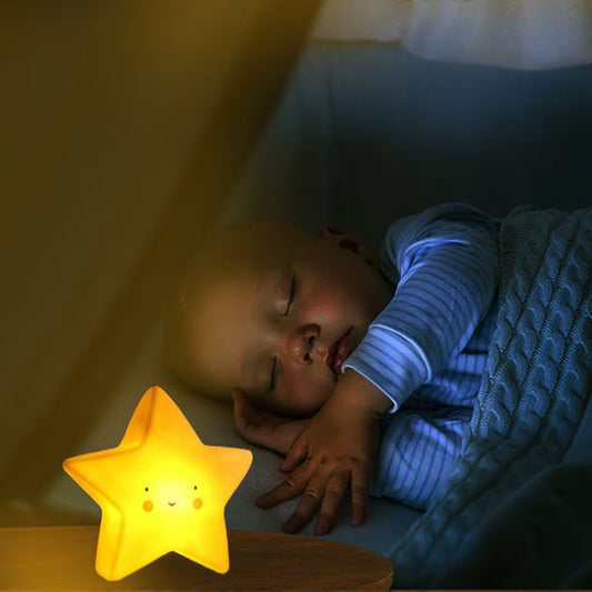bébé endormi avec veilleuse bébé lumineuse