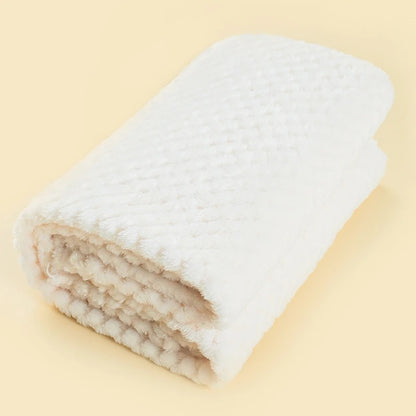 couverture bébé blanche